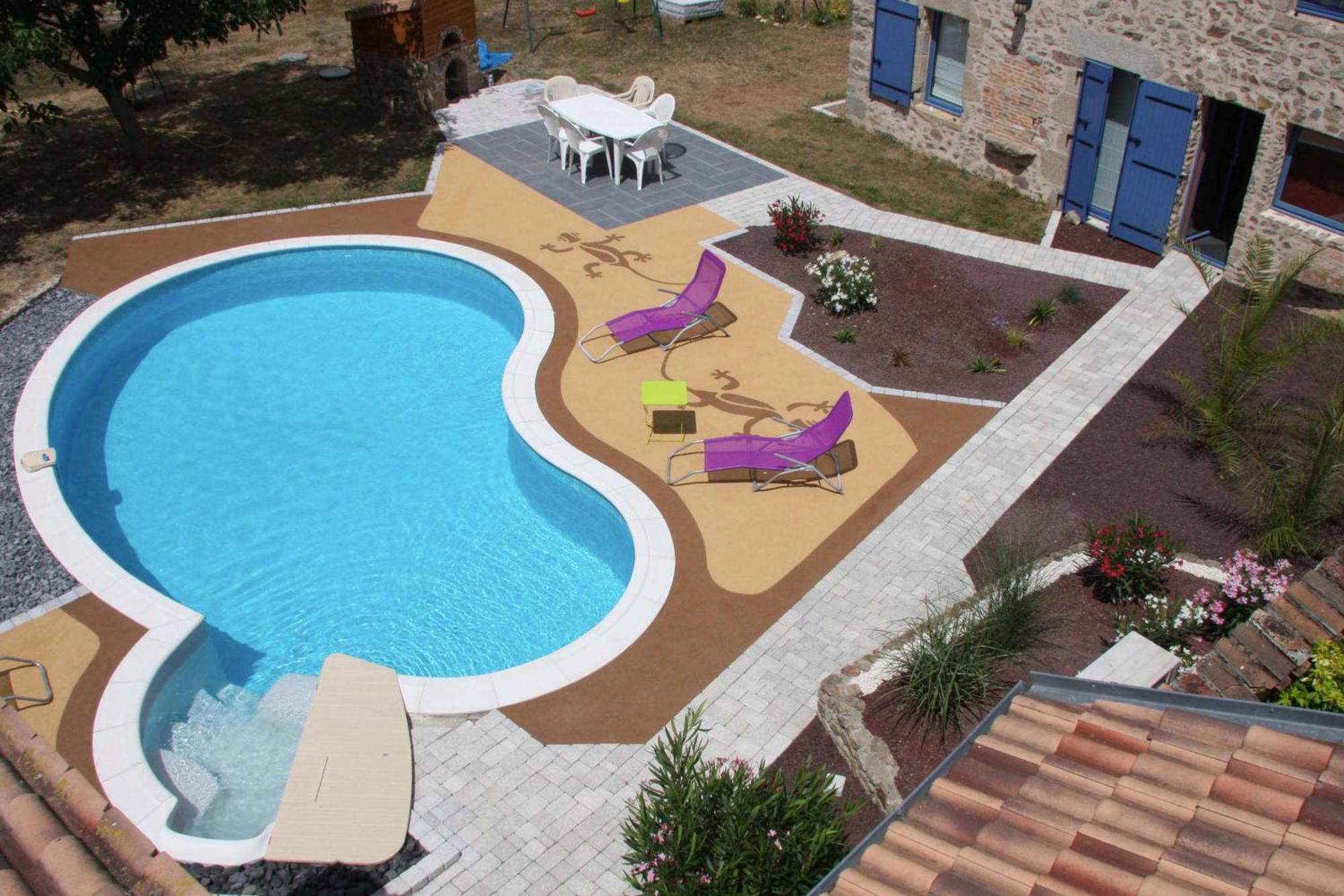 Les Pierres D'Antan Bed & Breakfast Bressuire Bagian luar foto